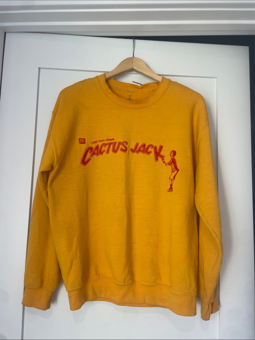 Cactus Jack x McDonald’s Crewneck